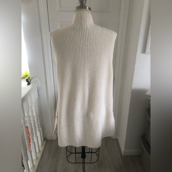 Lauren Ralph Lauren turtleneck sweater . - Picture 7 of 14